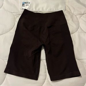 Alphalete Amplify Biker Shorts